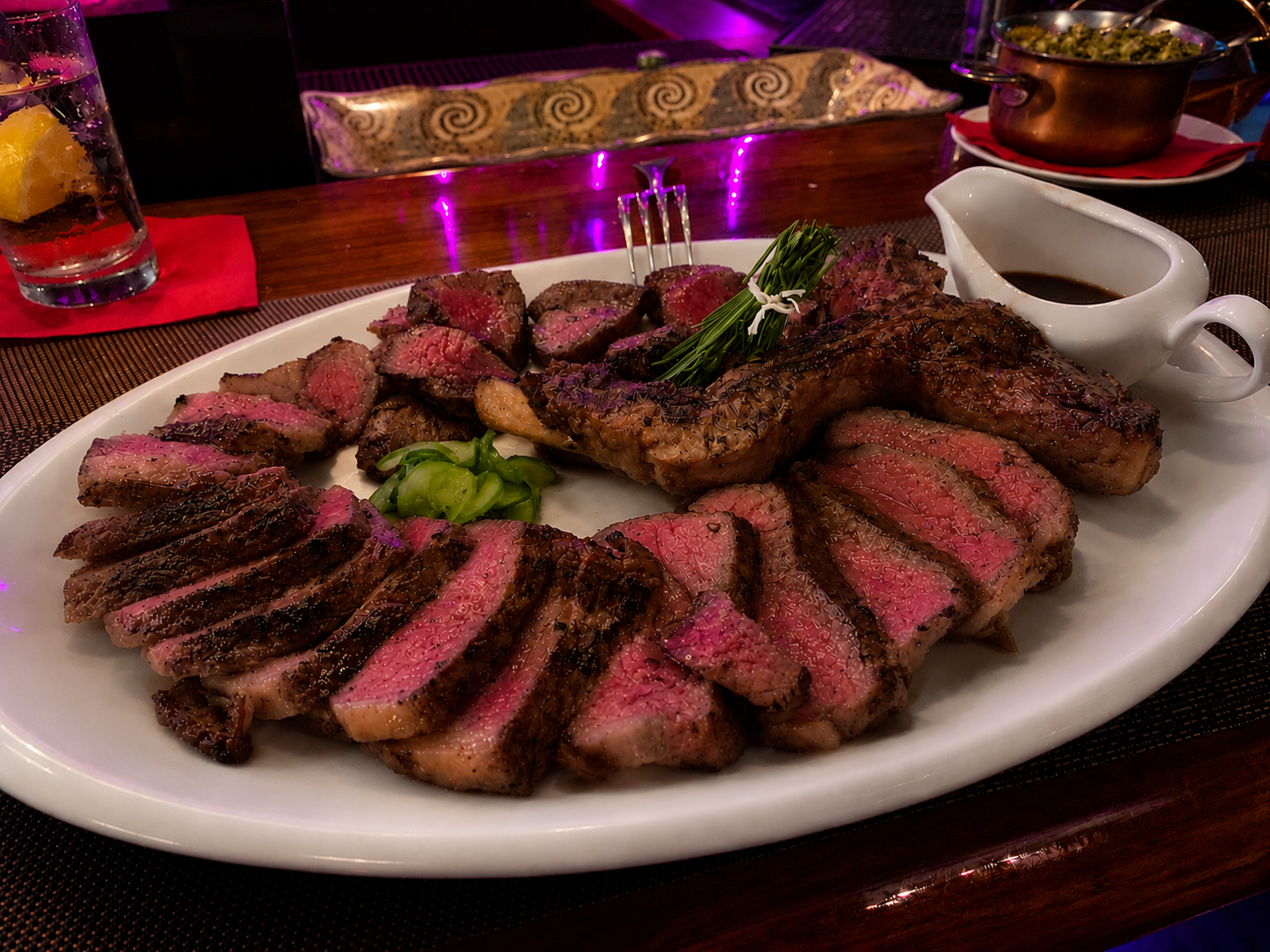 IMC Restaurant and Bar Porterhouse at the Bar